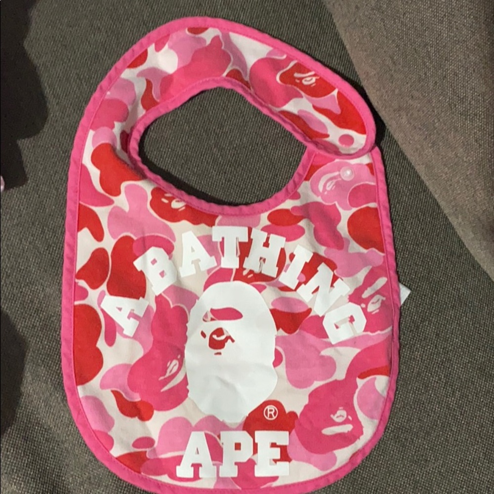 Bathing ape Bib
